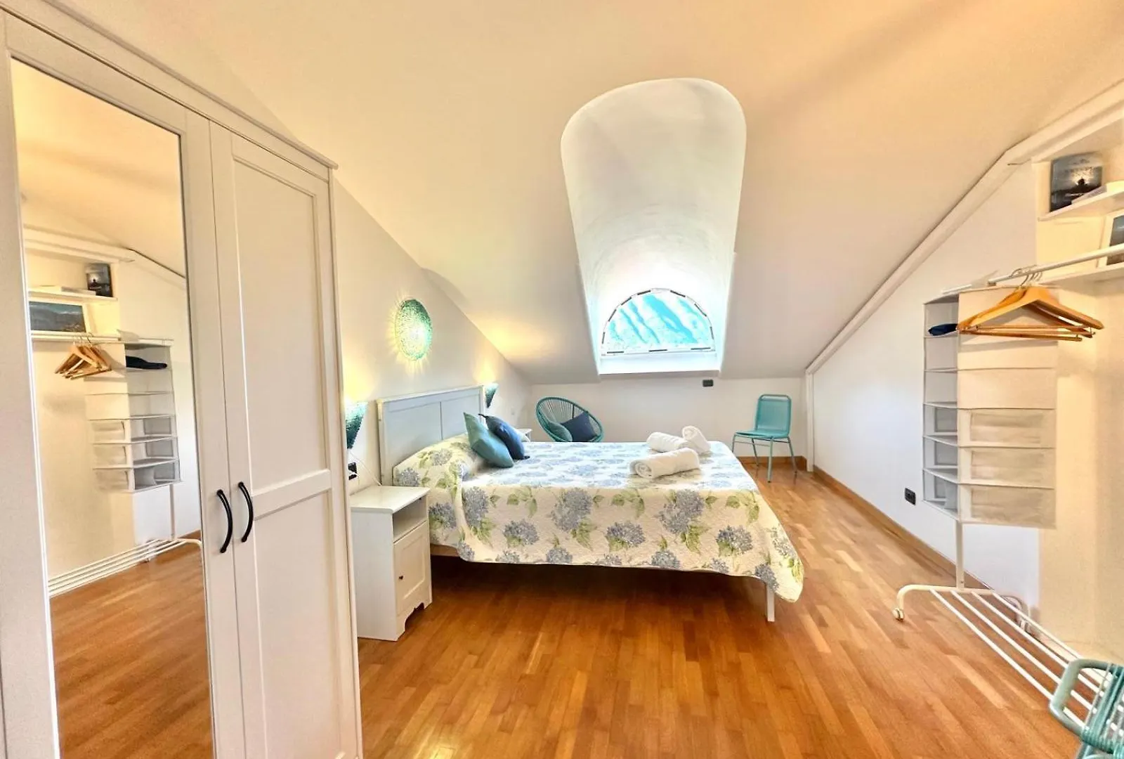 Naboo Apartment Tremezzo 0*,